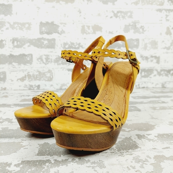 Naya Yellow & Brown Strap Open Toe High Heels Wedges Sandals V634 - Picture 2 of 14